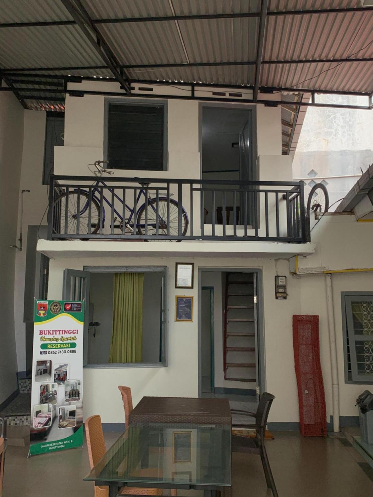 Bukittinggi Homestay エクステリア 写真