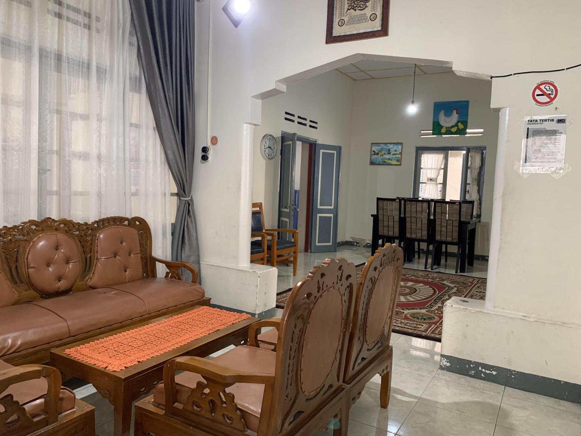 Bukittinggi Homestay エクステリア 写真