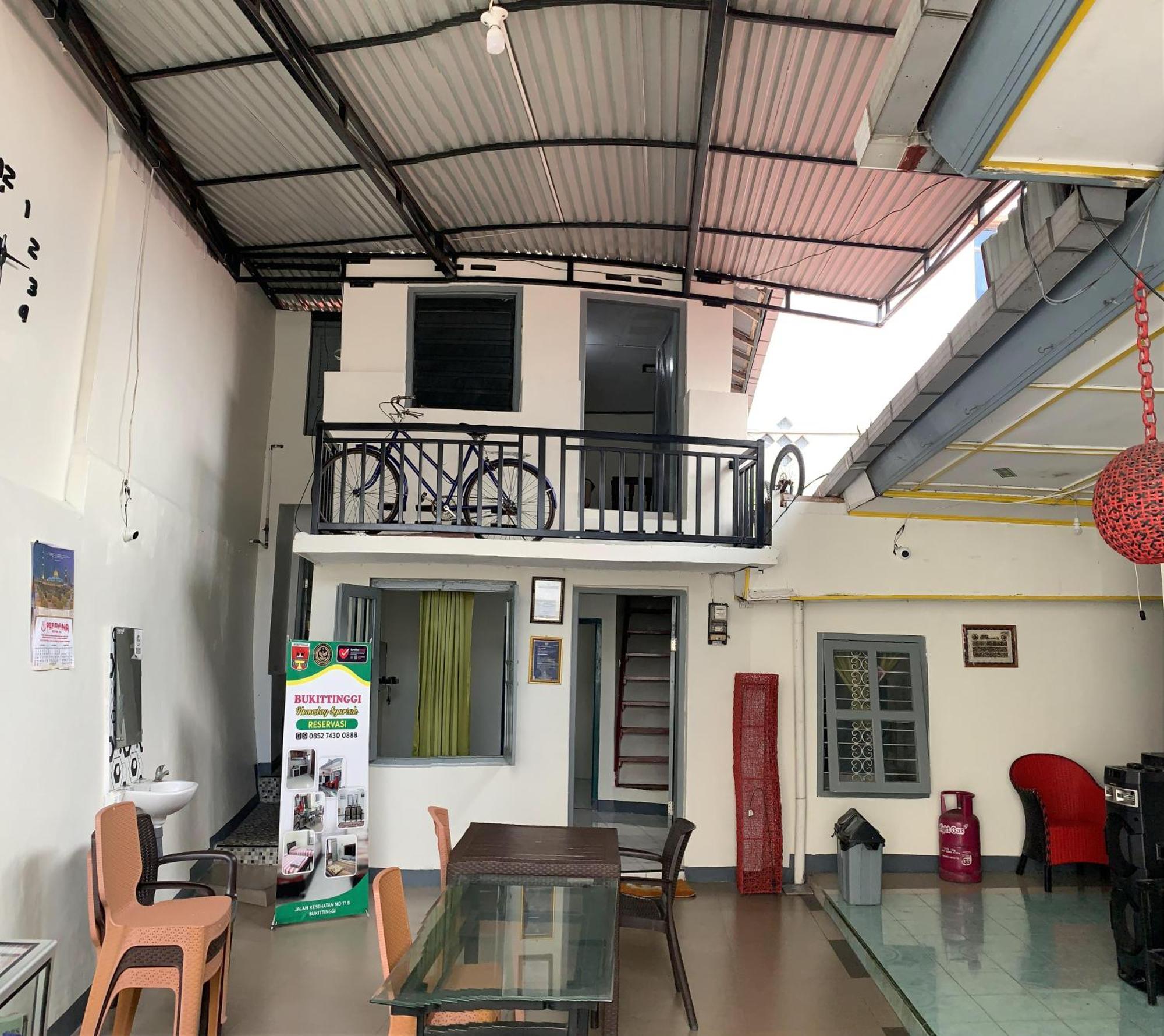 Bukittinggi Homestay エクステリア 写真